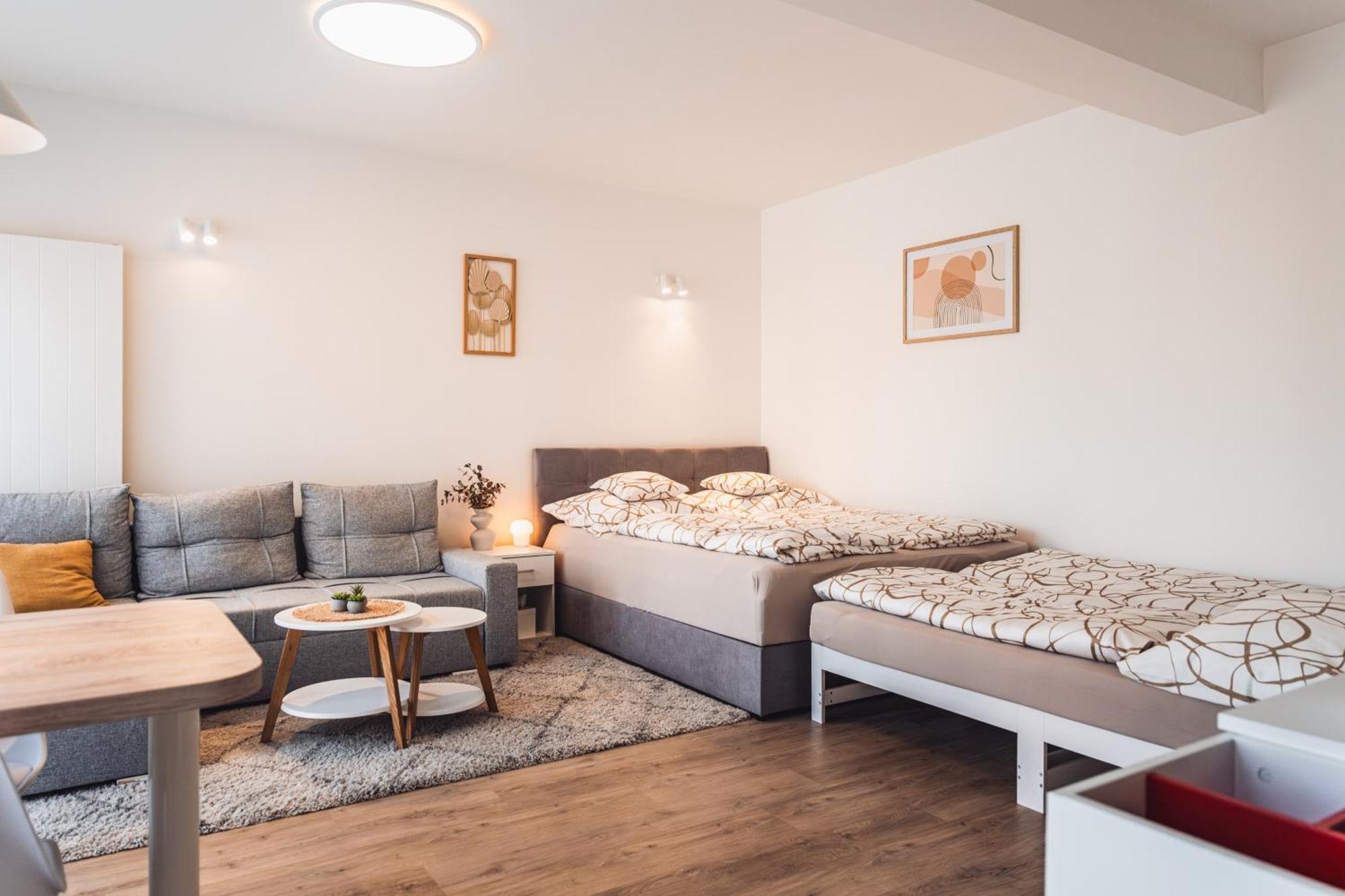 Rezidence Sadova Zlin Apartman Kültér fotó