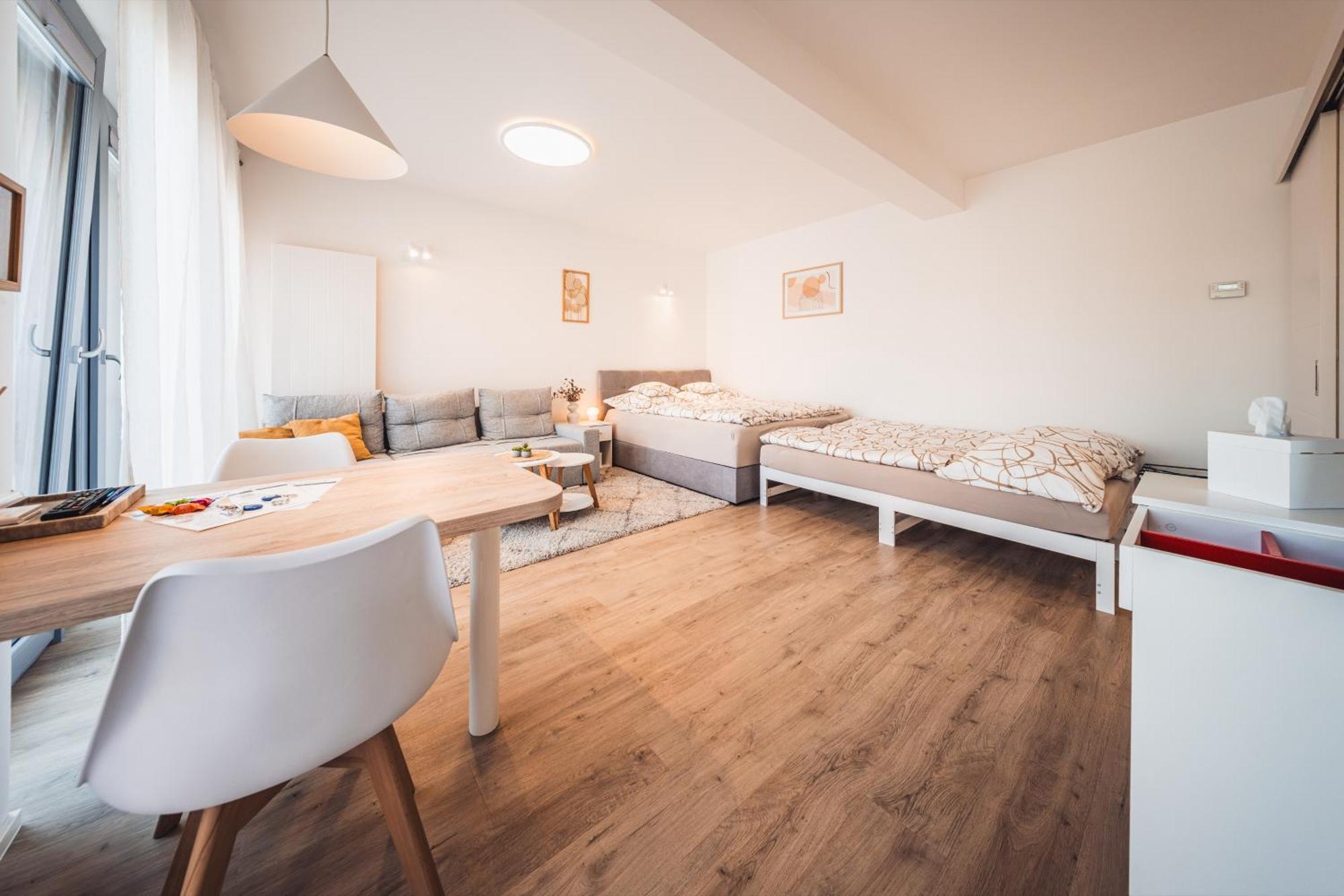 Rezidence Sadova Zlin Apartman Kültér fotó